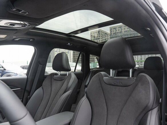2026 Geely Monjaro I Рестайлинг, серый - вид 7