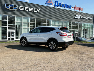 2017 Nissan Qashqai II, белый, 1350000 рублей, вид 3