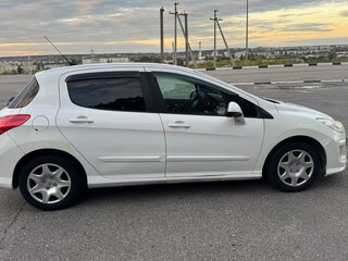 2009 Peugeot 308 I, белый, 300000 рублей, вид 2