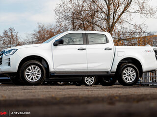 2025 Isuzu D-Max III, белый, 5200000 рублей, вид 2