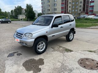 2006 Chevrolet Niva I, серебристый, 380000 рублей, вид 3