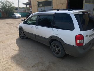 2001 Mazda MPV II (LW), белый, 300000 рублей, вид 4