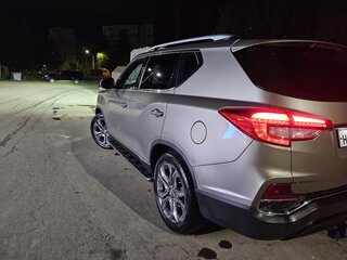 2018 SsangYong Rexton IV, коричневый, 2600000 рублей, вид 3