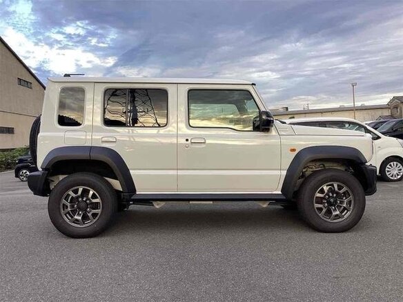 2026 Suzuki Jimny IV, белый, 2235000 рублей - вид 2