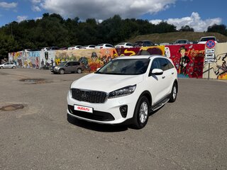 2018 Kia Sorento III Prime Рестайлинг, белый, 2200000 рублей, вид 1