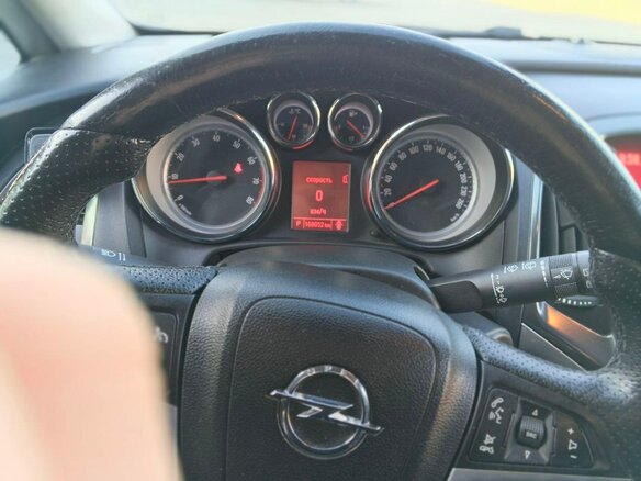 2012 Opel Astra J, чёрный, 750000 рублей - вид 6