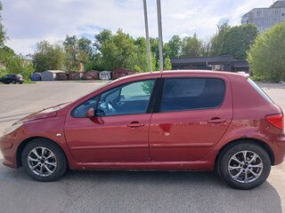 2007 Peugeot 307 I Рестайлинг, красный, 310000 рублей, вид 3