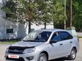 2017 Lada (ВАЗ) Granta I, серебристый, 410000 рублей