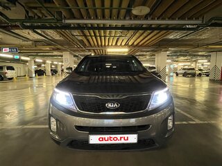 2015 Kia Sorento II Рестайлинг, серый, 2100000 рублей, вид 3