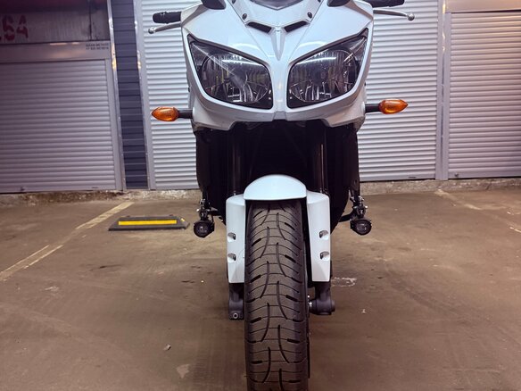 2012 Yamaha FZ1, белый, 620000 рублей - вид 13