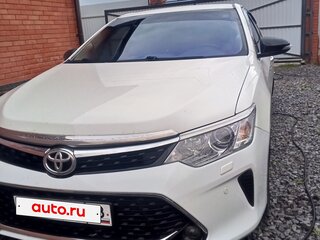 2016 Toyota Camry VII (XV50) Рестайлинг, белый, 1720000 рублей, вид 2