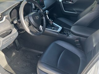 2020 Toyota RAV4 V (XA50), белый, 4160000 рублей, вид 2