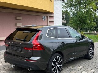 2019 Volvo XC60 II, зелёный, 2400000 рублей, вид 4