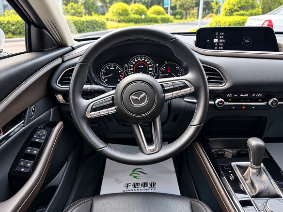 2023 Mazda CX-30 I, белый, 1900001 рублей - вид 5