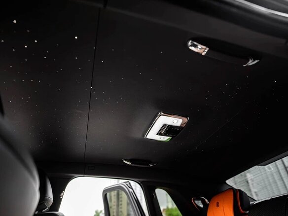 2023 Rolls-Royce Ghost Black Badge II (Series I), чёрный, 33000000 рублей - вид 21