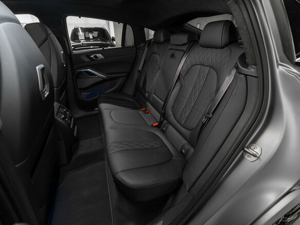 2024 BMW X6 M60i III (G06) Рестайлинг, серый, 17050000 рублей - вид 13