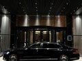 2024 Genesis G90 Limousine II, чёрный, 10000000 рублей - вид 2