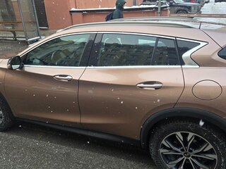 2017 Infiniti QX30, бежевый, 2200000 рублей, вид 3