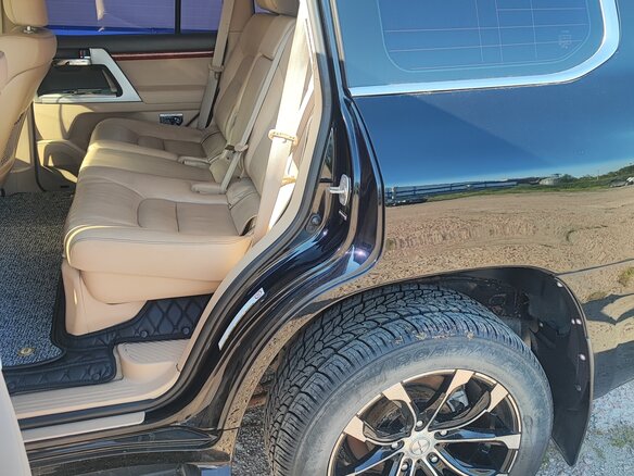 2012 Toyota Land Cruiser 200 Series Рестайлинг 1, чёрный, 3200000 рублей - вид 8