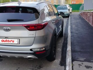 2021 Kia Sportage IV Рестайлинг, серый, 2200000 рублей, вид 3