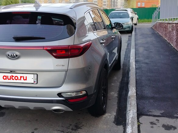 2021 Kia Sportage IV Рестайлинг, серый - вид 2