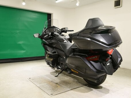2026 Honda GL 1800 Gold Wing, чёрный, 3114000 рублей, вид 5