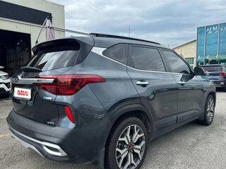 2023 Kia Seltos I, серый, 2270777 рублей, вид 4