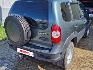 2016 Chevrolet Niva I Рестайлинг, серый, 720000 рублей, вид 4