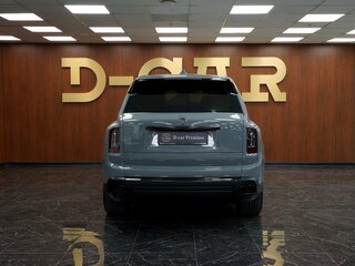 2021 Rolls-Royce Cullinan Black Badge I (Series I), серый, 39581660 рублей, вид 5