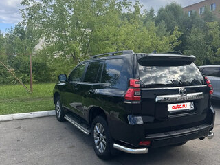 2017 Toyota Land Cruiser Prado 150 Series Рестайлинг 2, чёрный, 4600000 рублей, вид 3