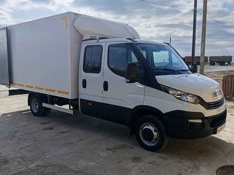 2020 Iveco Daily, белый, 5000000 рублей, вид 2