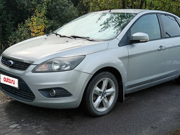 2010 Ford Focus II Рестайлинг, серый, 515000 рублей - вид 2