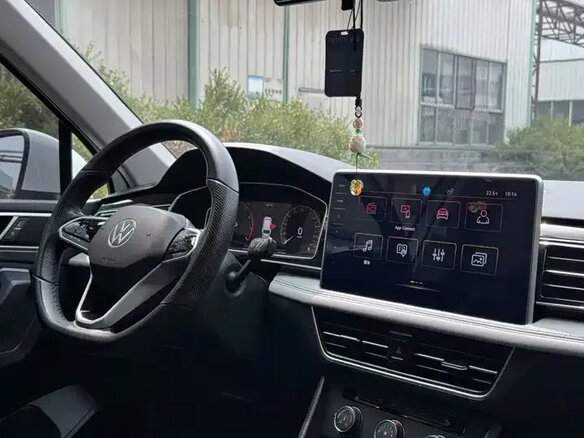 2023 Volkswagen Tiguan L II Рестайлинг (China Market), белый - вид 12