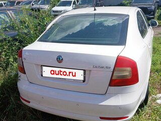 2012 Skoda Octavia II (A5) Рестайлинг, белый, 349000 рублей, вид 5