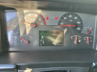 2014 Volvo FH, белый, 3700000 рублей, вид 5