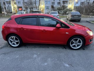 2012 Opel Astra J, красный, 580000 рублей, вид 2