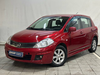 2012 Nissan Tiida I Рестайлинг, красный, 720000 рублей, вид 1