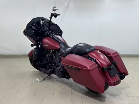 2019 Harley-Davidson Road Glide, красный, 1281260 рублей, вид 4