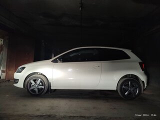 2011 Volkswagen Polo V, белый, 600000 рублей, вид 3