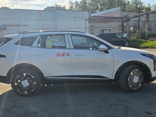 2026 Kia Sportage V Рестайлинг, белый, 5349999 рублей, вид 3