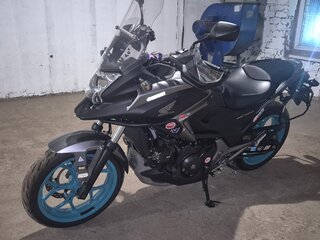 2015 Honda NC 750X, серый, 760000 рублей, вид 4
