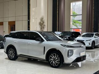 2025 Changan Qiyuan Q07 31.7 kWh, серебристый, 3425000 рублей, вид 3