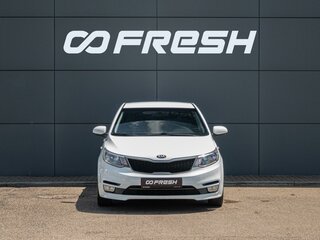 2015 Kia Rio 6-speed III, белый, 1140000 рублей, вид 3