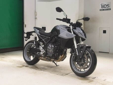 2024 Suzuki GSX-8S, серебристый, 790000 рублей, вид 3
