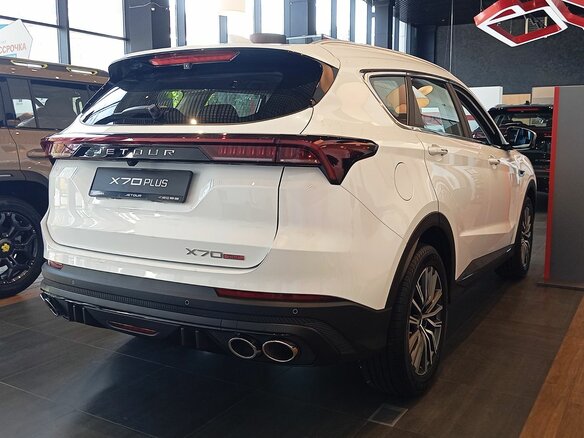 2026 Jetour X70+ I Рестайлинг, белый, 3499000 рублей - вид 5