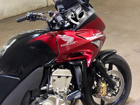 2010 Honda CBF 600, красный, 600000 рублей, вид 4