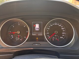 2020 Volkswagen Tiguan II, чёрный, 2100000 рублей, вид 1