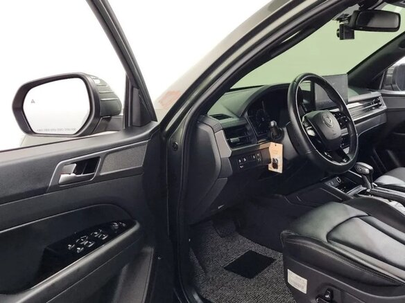 2023 SsangYong Rexton Sports Khan I Рестайлинг, зелёный, 3775000 рублей - вид 4
