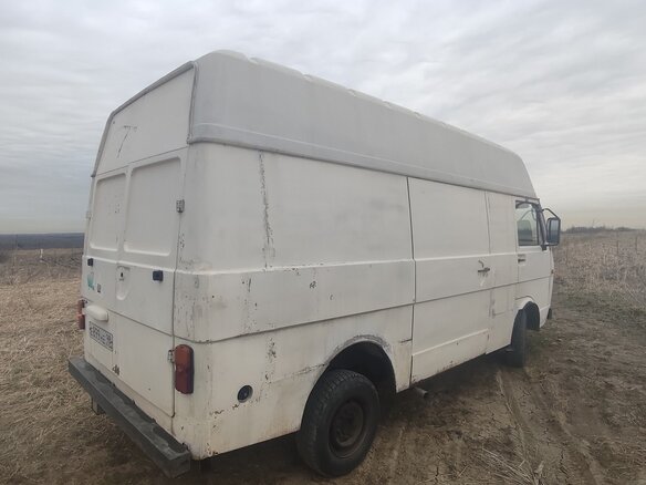1992 Volkswagen LT, белый, 250000 рублей - вид 5