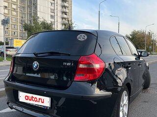 2009 BMW 1 серии 116i I (E81/E82/E87/E88) Рестайлинг, чёрный, 750000 рублей, вид 4